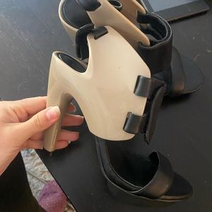 United Nude Heels